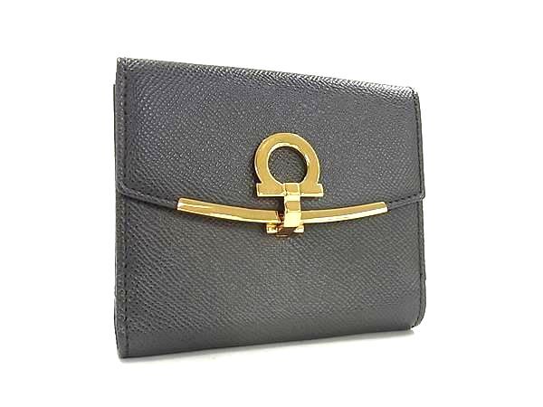 Salvatore Ferragamo フェラガモ 財布 ガンチーニ DP22C877 グレー レザー レディース 二つ折り財布 ゴールド金具 新古未使用展示品