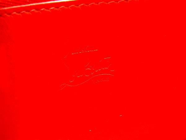 Christian Louboutin クリスチャンルブタン 財布 パネトーネ ブラック ゴールド レザー ユニセックス スパイクスタッズ ラウンドファスナー 長財布 ゴールド金具 美品