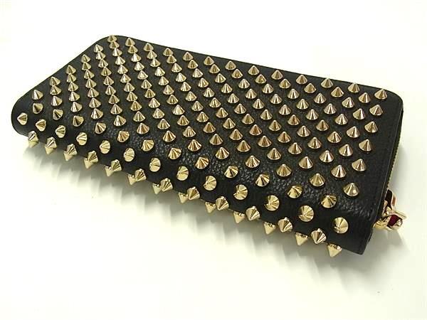 Christian Louboutin クリスチャンルブタン 財布 パネトーネ ブラック ゴールド レザー ユニセックス スパイクスタッズ ラウンドファスナー 長財布 ゴールド金具 美品