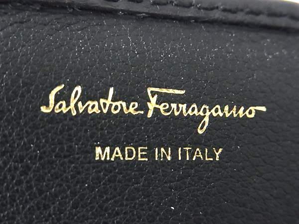 Salvatore Ferragamo フェラガモ 財布 ガンチーニ IY-22D184 ブラック レザー レディース 三つ折り長財布 ゴールド金具 美品