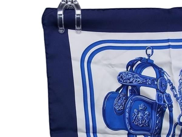 HERMES エルメス スカーフ カレ45 アイボリー ブルー シルク100% レディース プチカレ BRIDES de GALA 式典用馬勒 美品