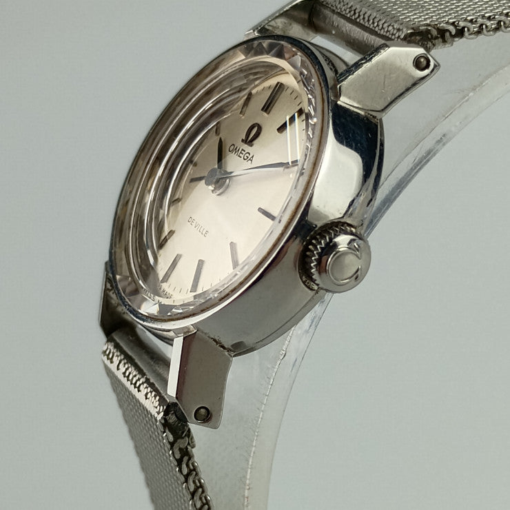 OMEGA DE VILLE watch 531.007 silver stainless steel ladies three-hand hand-wound cut glass vintage 1960s