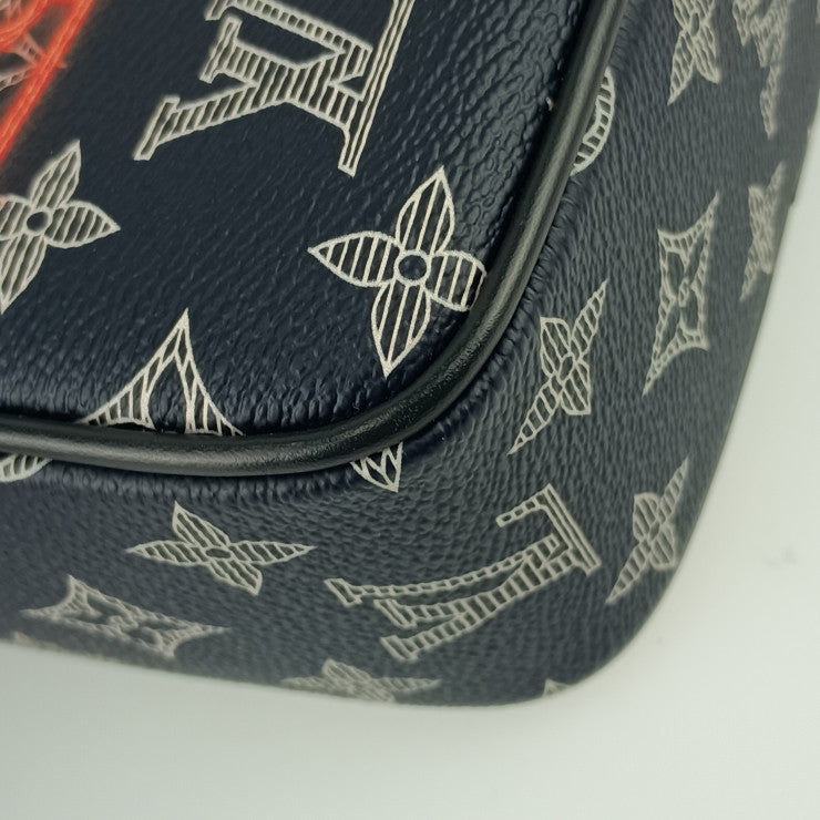 超美品 LOUIS VUITTON ルイ ヴィトン ショルダーバッグ ダヌーブPM アップサイドダウン M43678 ネイビー系 モノグラム・インク キャンバス レザー メンズ ポシェット