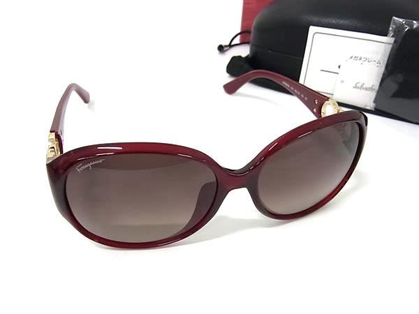 Salvatore Ferragamo フェラガモ サングラス ダブルガンチーニ SF896SRA レッド系 ブラウングラデーション プラスチック レディース ラインストーン 美品