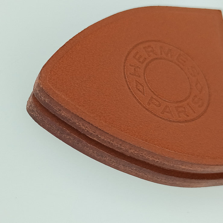 超美品 HERMES エルメス スマホスタンド セリエ アキレス スマートフォンスタンド - ブラウン レザー ユニセックス タブレットスタンド