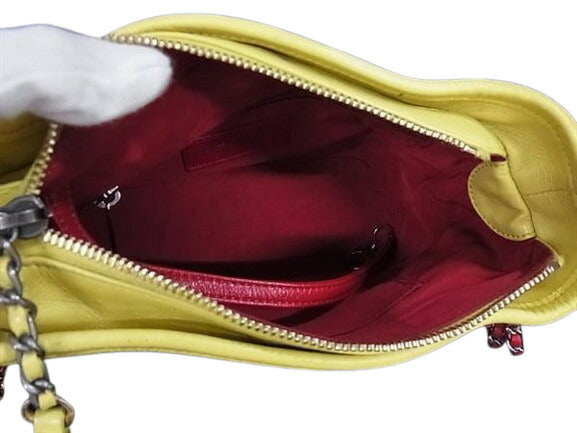 CHANEL シャネル ショルダーバッグ ガブリエル ドゥ シャネル スモールホーボー A91810 ネイビー イエロー レッド スエード レザー レディース ココマーク チェーン ゴールド金具 シルバー金具