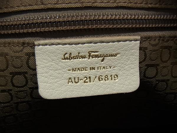 Salvatore Ferragamo フェラガモ トートバッグ AU21/6819 アイボリー レザー レディース