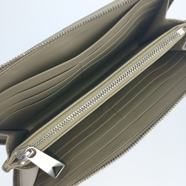 超美品 BOTTEGA VENETA ボッテガヴェネタ 長財布 カセット ラージ ジップアラウンドウォレット 750259 ライトカーキ レザー ユニセックス イントレチャート