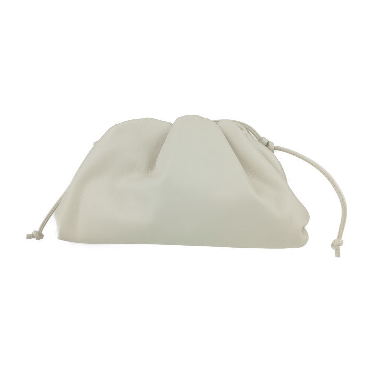 超美品 BOTTEGA VENETA ボッテガヴェネタ ショルダーバッグ ミニ ザ・ポーチ 585852 VCP40 PLASTER ライトベージュ系 ゴールド金具 レザー レディース がま口 クラッチバッグ 2WAY