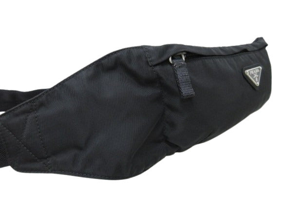 美品 PRADA プラダ ボディバッグ トライアングル ロゴ ウエストバッグ - ブラック ナイロン ユニセックス 三角ロゴマーク シルバー金具