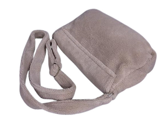 美品 CHANEL シャネル ショルダーバッグ プレシジョン - ベージュ系 ボア レディース ココマーク