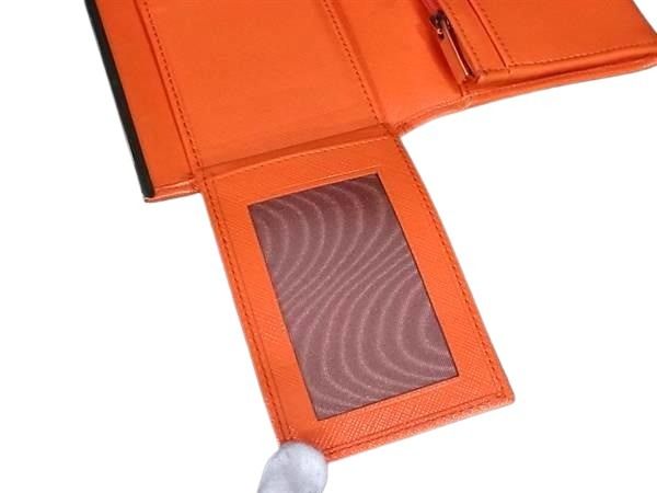 Salvatore Ferragamo フェラガモ 財布 ガンチーニ 22 C225 オレンジ系 レザー レディース 二つ折り 長財布 ゴールド金具