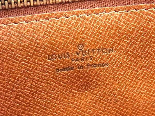 LOUIS VUITTON ルイヴィトン クラッチバッグ モンテーニュ 27 M52653 ケニアブラウン(ブラウン系) エピ ユニセックス