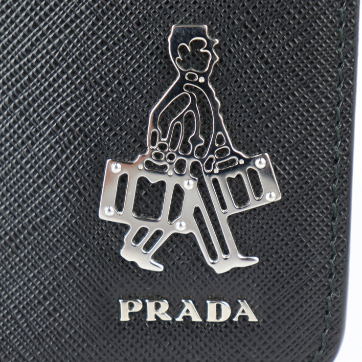 美品 PRADA プラダ トラベル ポーチ セカンドバッグ 2VF056 サフィアーノレザー ブラック シルバー金具 クラッチバッグ