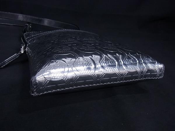 Salvatore Ferragamo フェラガモ ショルダーバッグ ガンチーニ GG24 0311 シルバー PVC×レザー ユニセックス