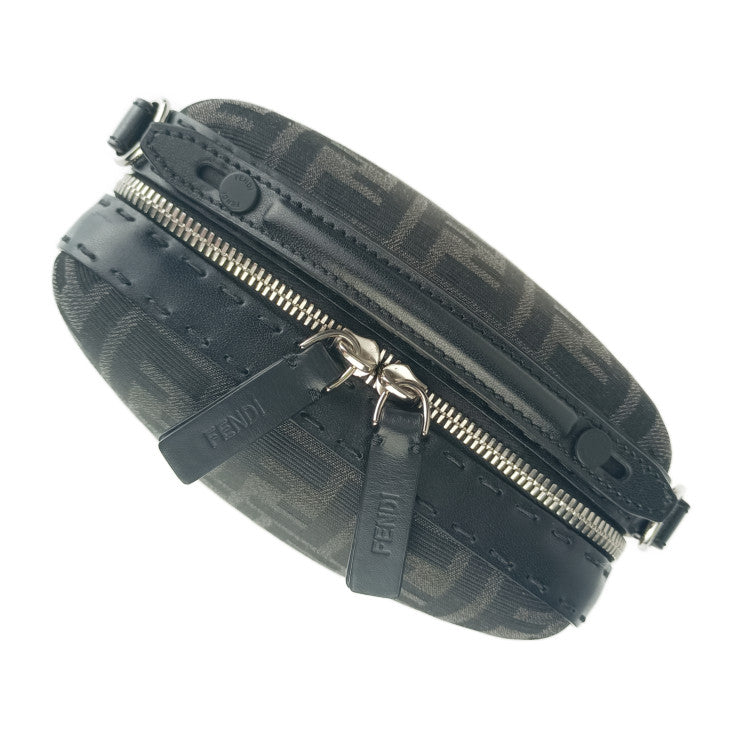 超美品 FENDI フェンディ ショルダーバッグ ズッカ ミニ トラベル 7VA552 グレー ブラック キャンバス レザー レディース 2WAY ハンドバッグ シルバー金具