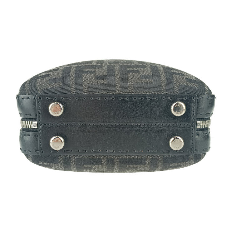 超美品 FENDI フェンディ ショルダーバッグ ズッカ ミニ トラベル 7VA552 グレー ブラック キャンバス レザー レディース 2WAY ハンドバッグ シルバー金具