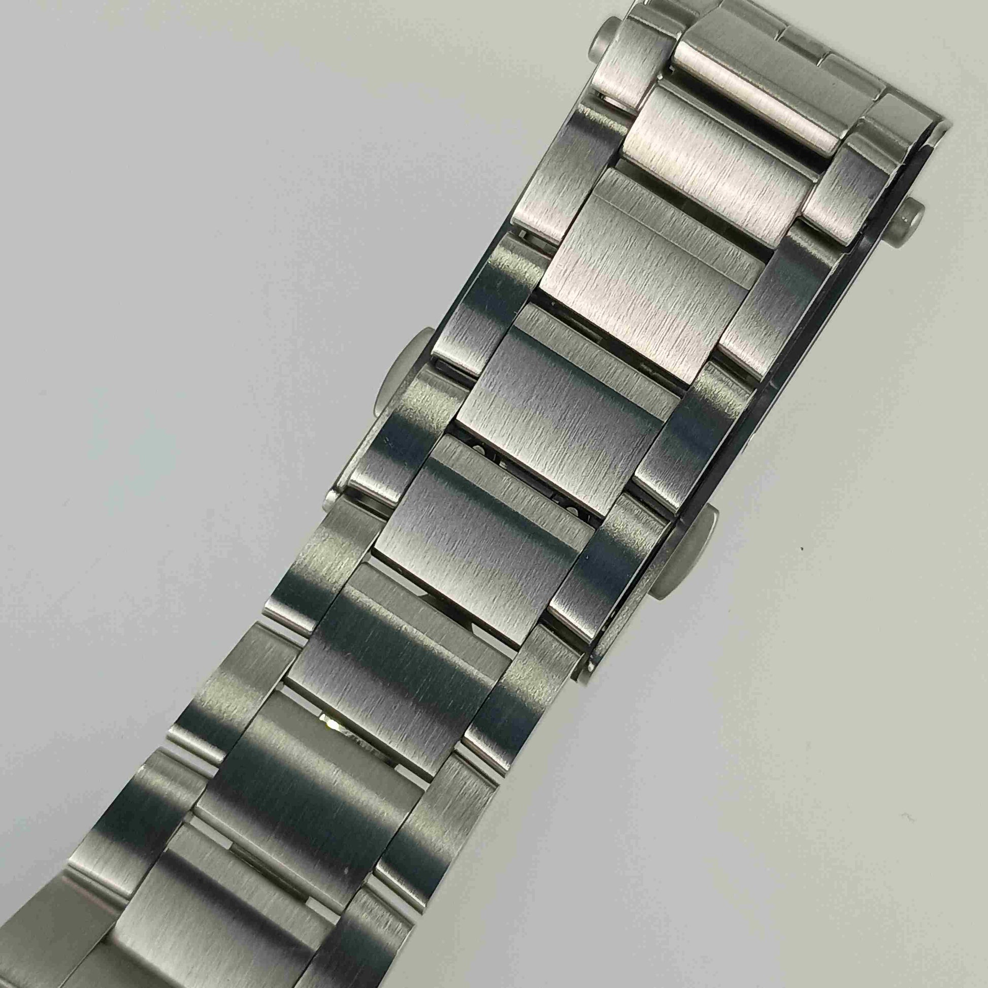 美品 TAG Heuer タグホイヤー 腕時計 アクアレーサープロフェッショナル300 キャリバー5 WBP201C.BA0632 シルバー文字盤 SS SS メンズ