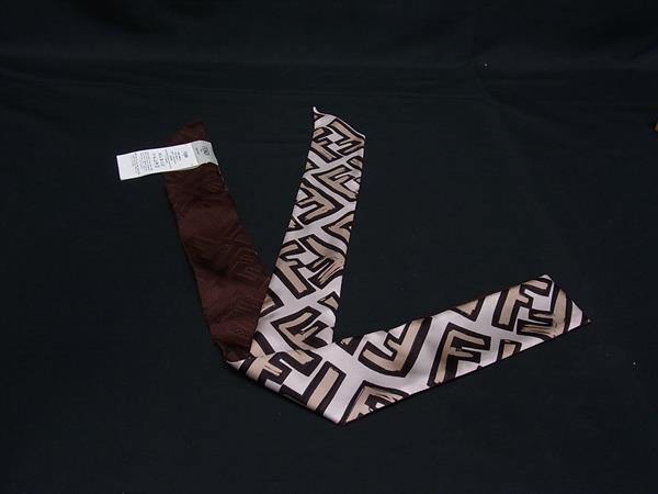 FENDI フェンディ スカーフ ラッピー FXT011 ベージュ系 シルク100% レディース ズッカ柄 ツイリー リボンスカーフ 超美品