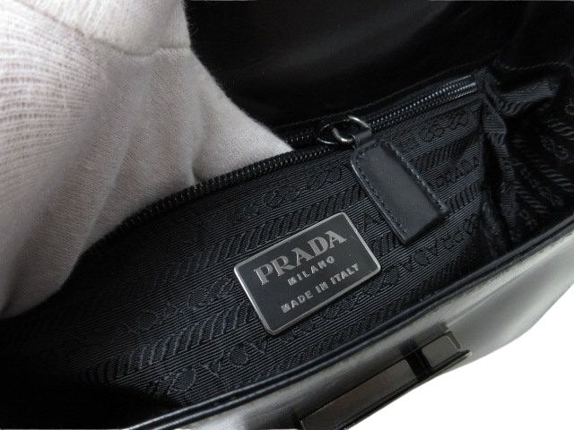PRADA プラダ ショルダーバッグ - - ブラック レザー レディース 白タグ ブラック金具