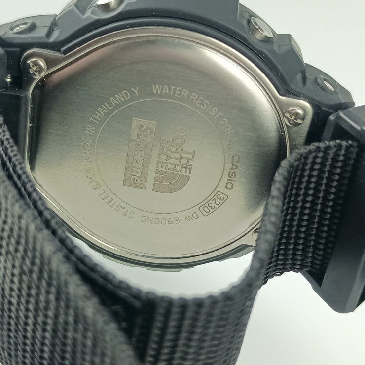CASIO カシオ 時計 G-SHOCK Supreme×THE NORTH FACE×G-SHOCKトリプルコラボモデル DW-6900NS-1JR ブラック文字盤 ラバー ナイロン メンズ 美品