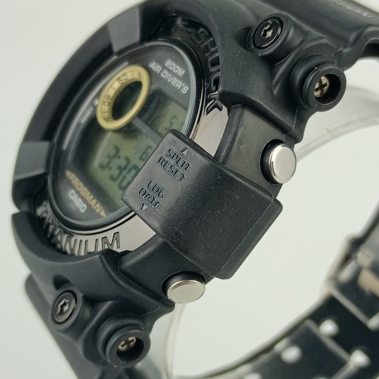 CASIO カシオ 腕時計 G-SHOCK Gショック メン・イン・ブラック フロッグマン DW-8200BM-1T ブラック 樹脂 チタン メンズ クオーツ デジタル