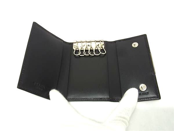 PRADA プラダ キーケース - - ブラック レザー ユニセックス 6連 シルバー金具 超美品