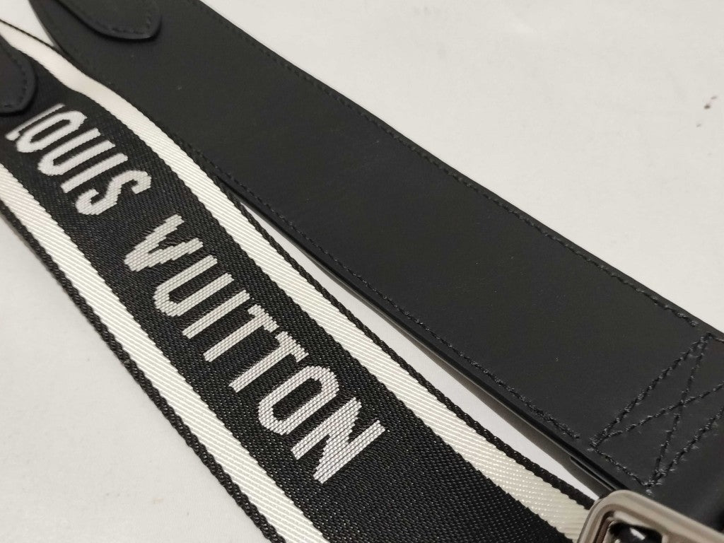 LOUIS VUITTON ルイヴィトン ショルダーストラップ J02496 ブラック ホワイト キャンバス ユニセックス シルバー金具 超美品