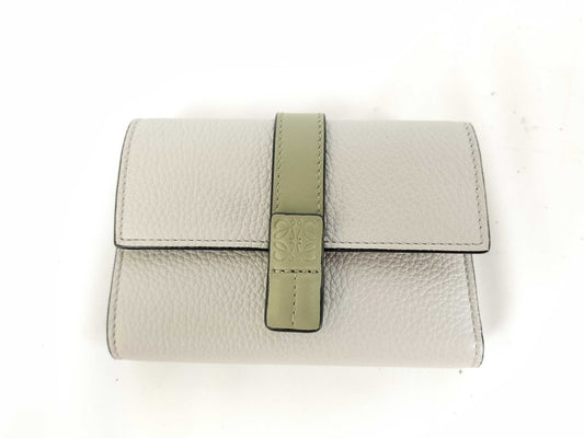 LOEWE ロエベ 財布 バーティカル スモール ウォレット C660S86 ホワイト系 グリーン系 レザー レディース 三つ折り財布 新古未使用展示品