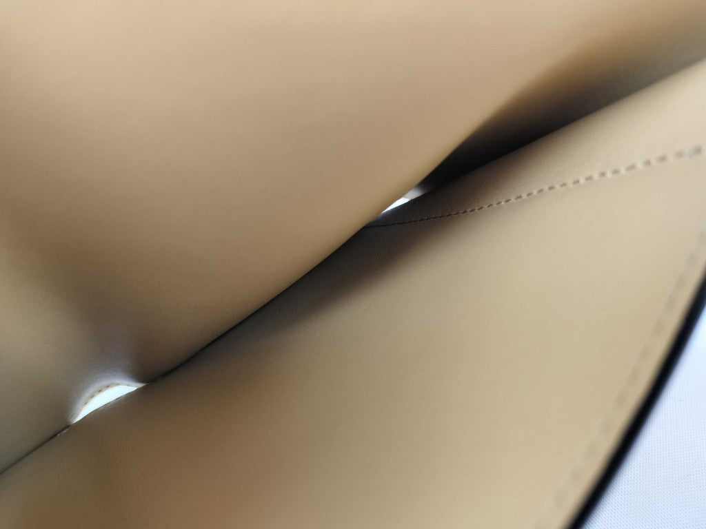 LOEWE ロエベ 財布 バーティカル スモール ウォレット C660S86 ホワイト系 グリーン系 レザー レディース 三つ折り財布 新古未使用展示品