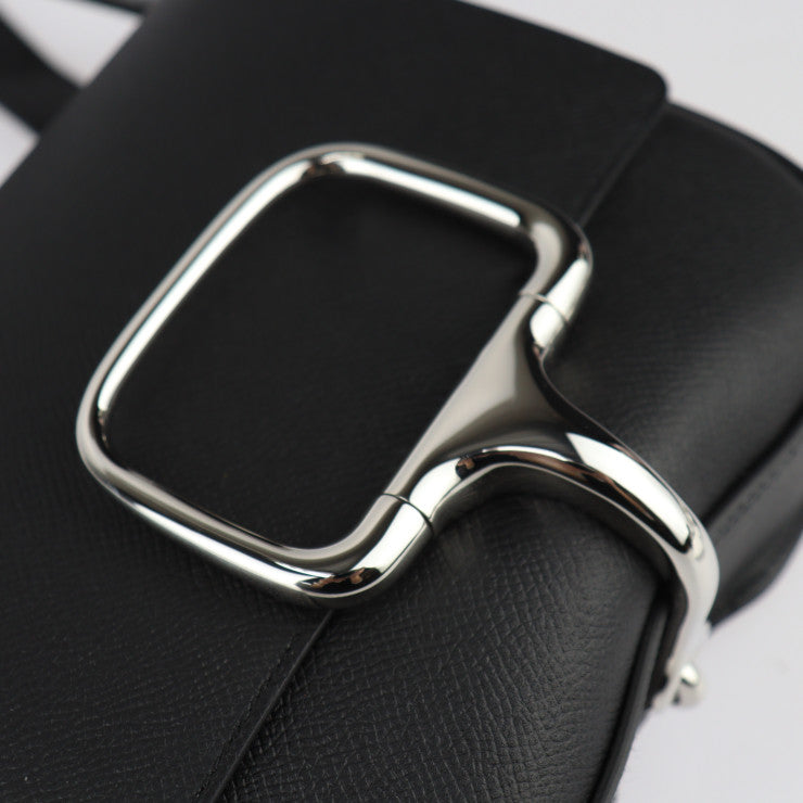 新古未使用展示品 HERMES エルメス デッラ・カヴァッレリア ショルダーバッグ - ヴォーエプソン ブラック シルバー金具 フラップ クロスボディバッグ ポシェット