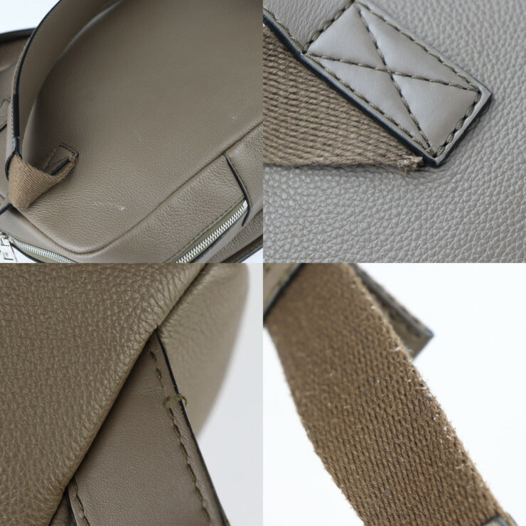 美品 LOEWE ロエベ MILITARY BACKPACK ミリタリー バックパック リュック・デイパック B553J18X 01 グレインレザー ダークモス シルバー金具