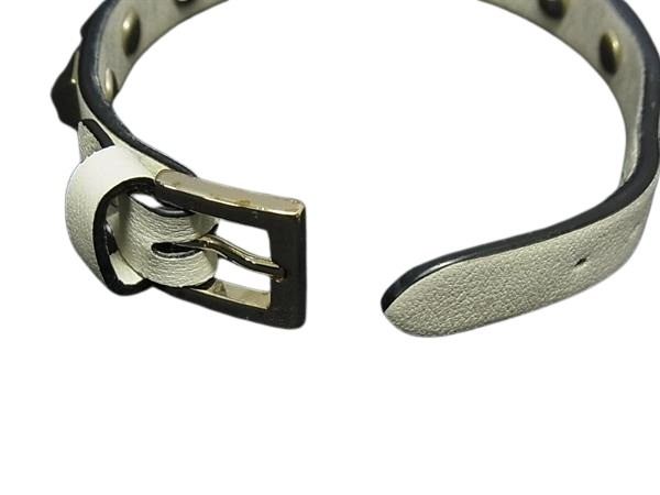 VALENTINO GARAVANI ヴァレンティノ ガラヴァーニ ブレスレット ロックスタッズ TW0J0255VIT アイボリー系 レザー レディース ゴールド金具