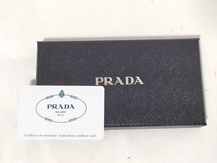 PRADA プラダ スマホカバー iPhoneケース トライアングルロゴ 2ZH133 ブラック系 サフィアーノ ユニセックス iPhone 12＆12 Pro 美品