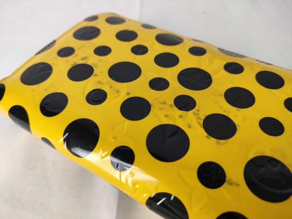 LOUIS VUITTON ルイヴィトン 長財布 ジッピーウォレット M91571 イエロー ブラック系 レディース 草間彌生 ドットインフィニティ ゴールド金具 美品