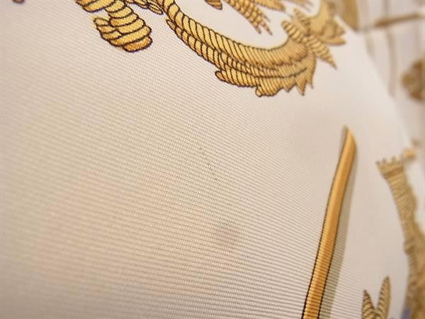 HERMES エルメス スカーフ カレ90 Les Armes de Paris パリの紋章 マルチカラー シルク100% レディース 大判 超美品