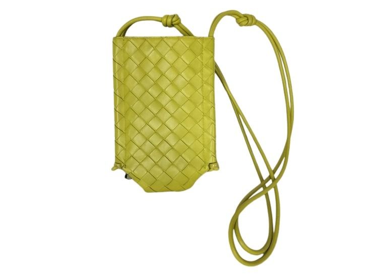 BOTTEGA VENETA ボッテガヴェネタ ショルダーバッグ イントレチャート MINI THE KNOT ミニ ザ ノット 639293 イエローグリーン ラムスキン レディース ノット