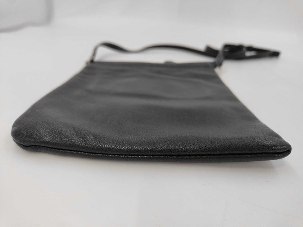 SAINT LAURENT PARIS サンローランパリ ショルダーバッグ 581697 ブラック系 レザー ユニセックス サコッシュ 斜め掛け 美品