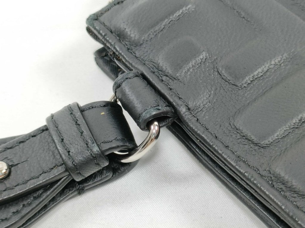 FENDI フェンディ クラッチバッグ ズッカ 7VA491 ブラック系 レザー メンズ セカンドバッグ シルバー金具 美品