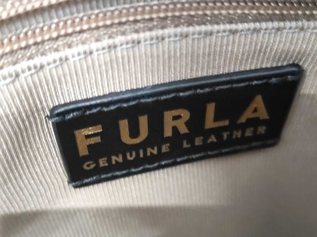 FURLA フルラ ショルダーバッグ DANAE M Hobo ブラック グレージュ系 レザー レディース ゴールド金具 美品