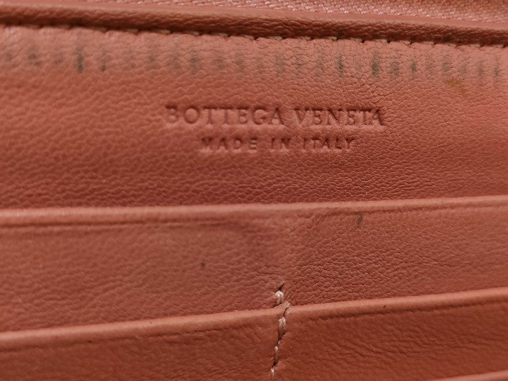 BOTTEGA VENETA ボッテガヴェネタ 財布 イントレチャート アイヤーズ 114076 ピンクベージュ系 パイソン ユニセックス ラウンドファスナー 長財布