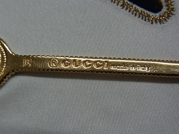 GUCCI グッチ ブローチ ニューイヤー ラビット ブローチ ベージュ系 マルチカラー ファブリック レディース 超美品