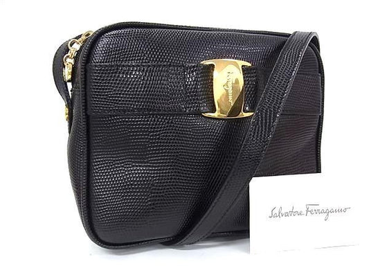 Salvatore Ferragamo フェラガモ ショルダーバッグ ヴァラ 21 3096 ブラック系 型押しカーフレザー レディース ゴールド金具 ポシェット 美品