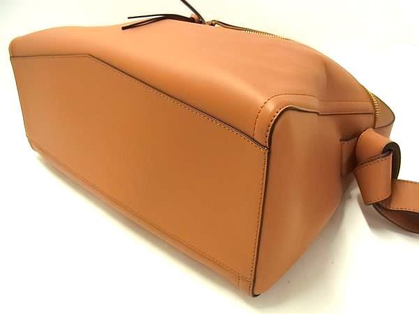 MCM エムシーエム ショルダーバッグ Diamond 3D ショルダーバッグ MWSEAAK01CK001 テラコッタ（ブラウン） レザー レディース 美品