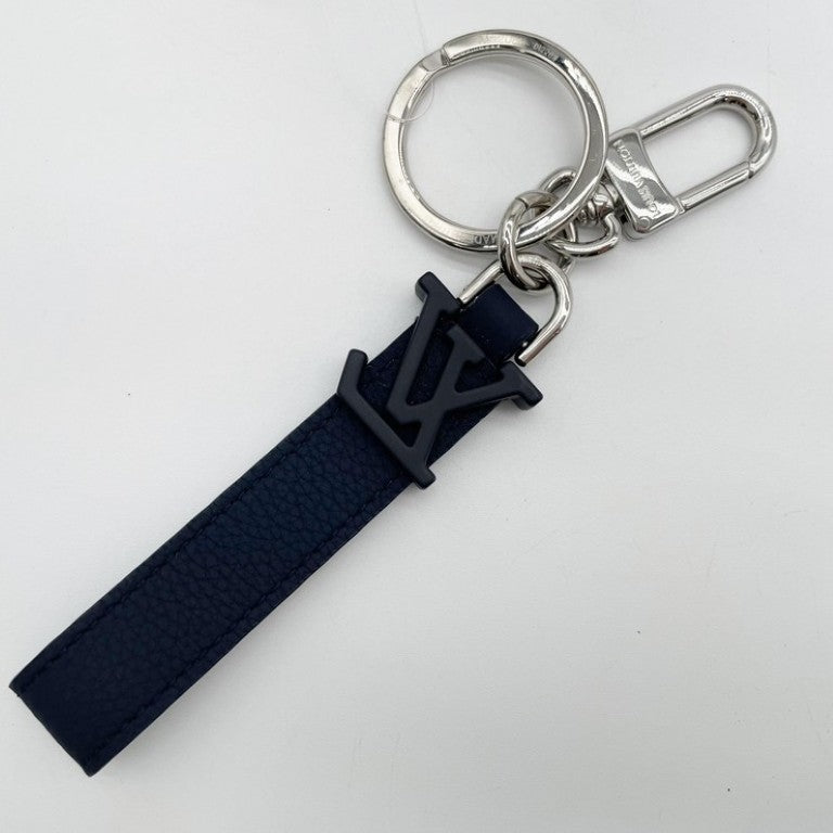 LOUIS VUITTON ルイヴィトン キーホルダー ポルトクレドラゴンヌ アエログラム M02066 ネイビー系 レザー メンズ キーリング シルバー金具 美品