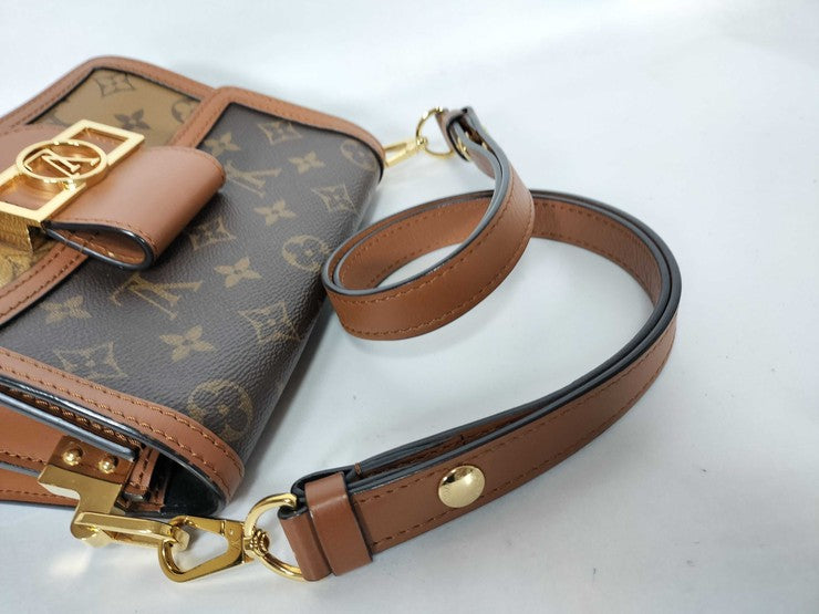 LOUIS VUITTON ルイヴィトン ショルダーバッグ モノグラム・リバース ドーフィーヌ MINI M44580 ブラウン系 PVC レザー レディース ゴールド金具 美品