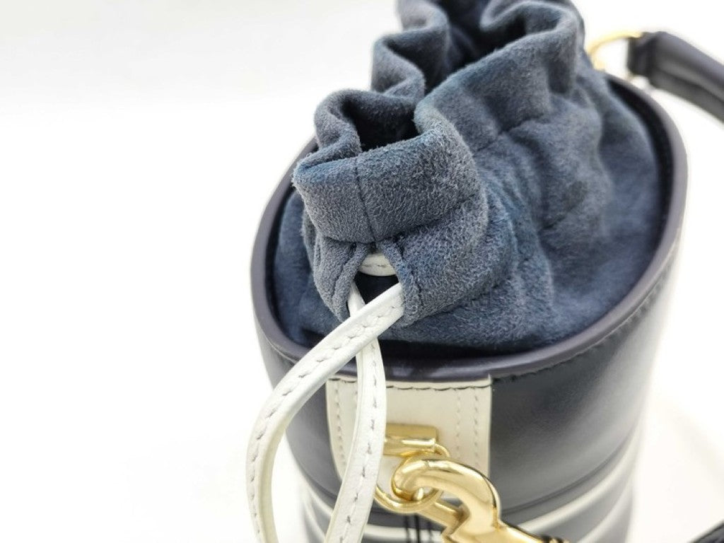 Christian Dior ディオール ハンドバッグ バケット ヴァイブ ショルダーバッグ ネイビー ホワイト系 レザー レディース ゴールド金具 美品