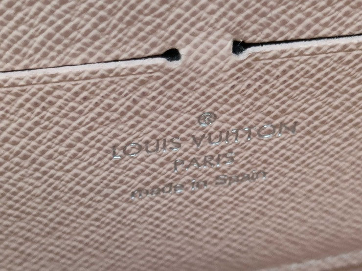 LOUIS VUITTON ルイヴィトン 長財布 エピ ジッピーウォレット M61863 ローズバレリーヌ系 レザー レディース ラウンドファスナー シルバー金具 美品
