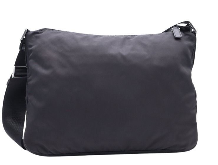 PRADA プラダ ショルダーバッグ VELA 1BC421 ブラック系 ナイロン サフィアーノレザー ユニセックス シルバー金具 三角ロゴプレート メッセンジャーバッグ 美品
