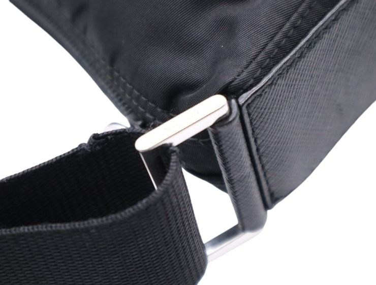 PRADA プラダ ショルダーバッグ VELA 1BC421 ブラック系 ナイロン サフィアーノレザー ユニセックス シルバー金具 三角ロゴプレート メッセンジャーバッグ 美品
